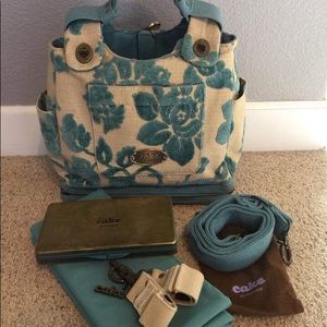 Petunia Pickle Bottom Cake Bag in Gooseberry